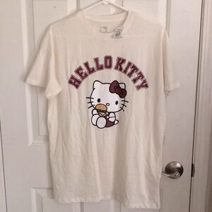 NWT Oversized Hello Kitty by Sanrio T-Shirt 😺🍔